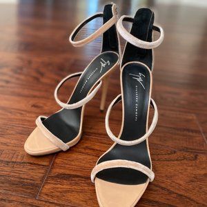 Giuseppe Zanotti Pink Velvet & Patent Leather Harmony Sandal EU 38 (US 7.5)